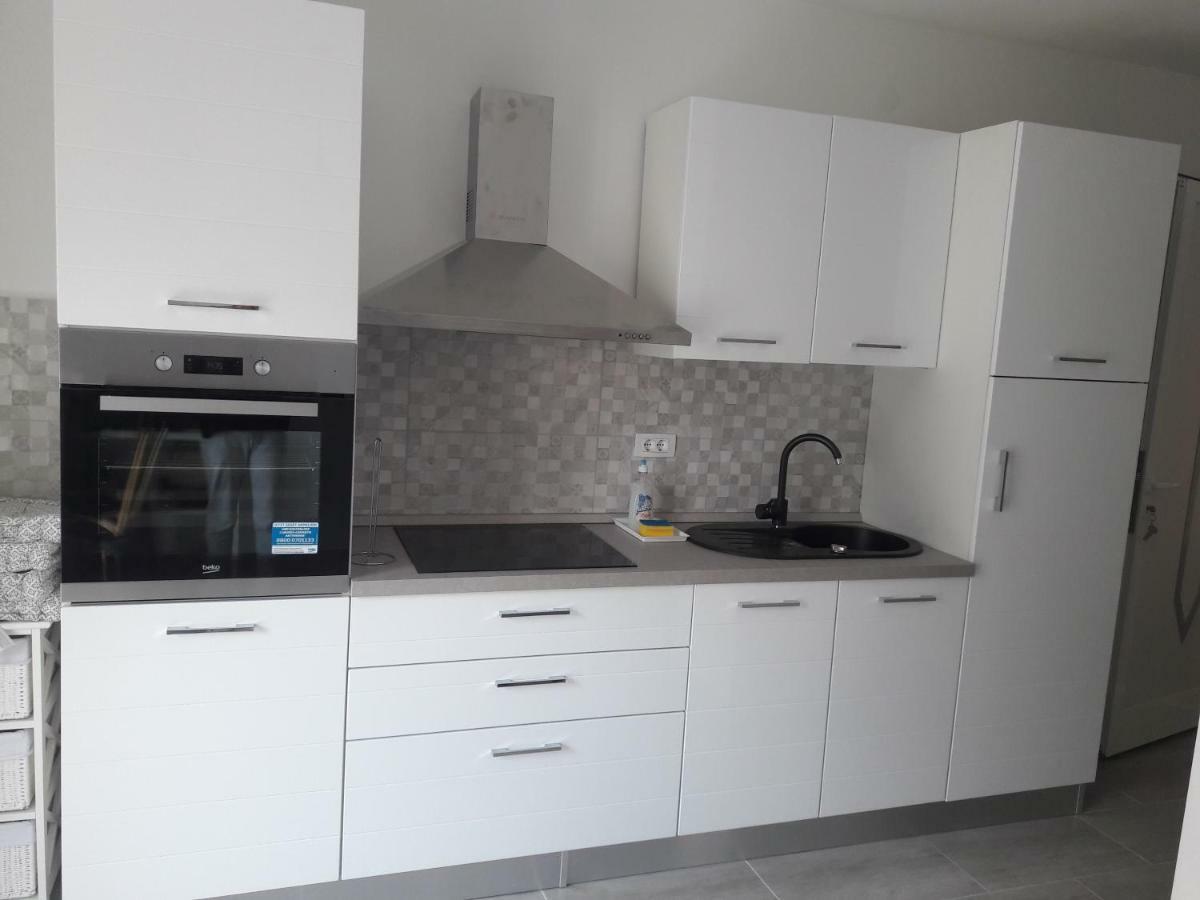 Apartment Tea 2 Primošten Exteriér fotografie